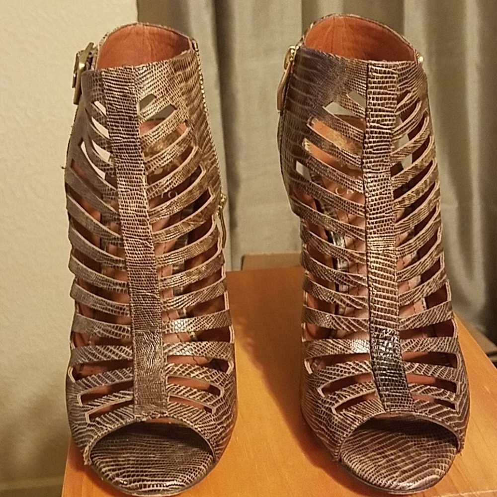 Vince Camuto booties